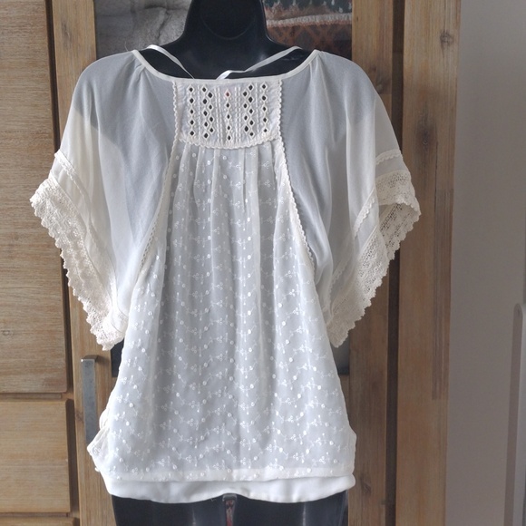 Free People Ivory Sheer Lace-Trim Peasant Top - Picture 5 of 6
